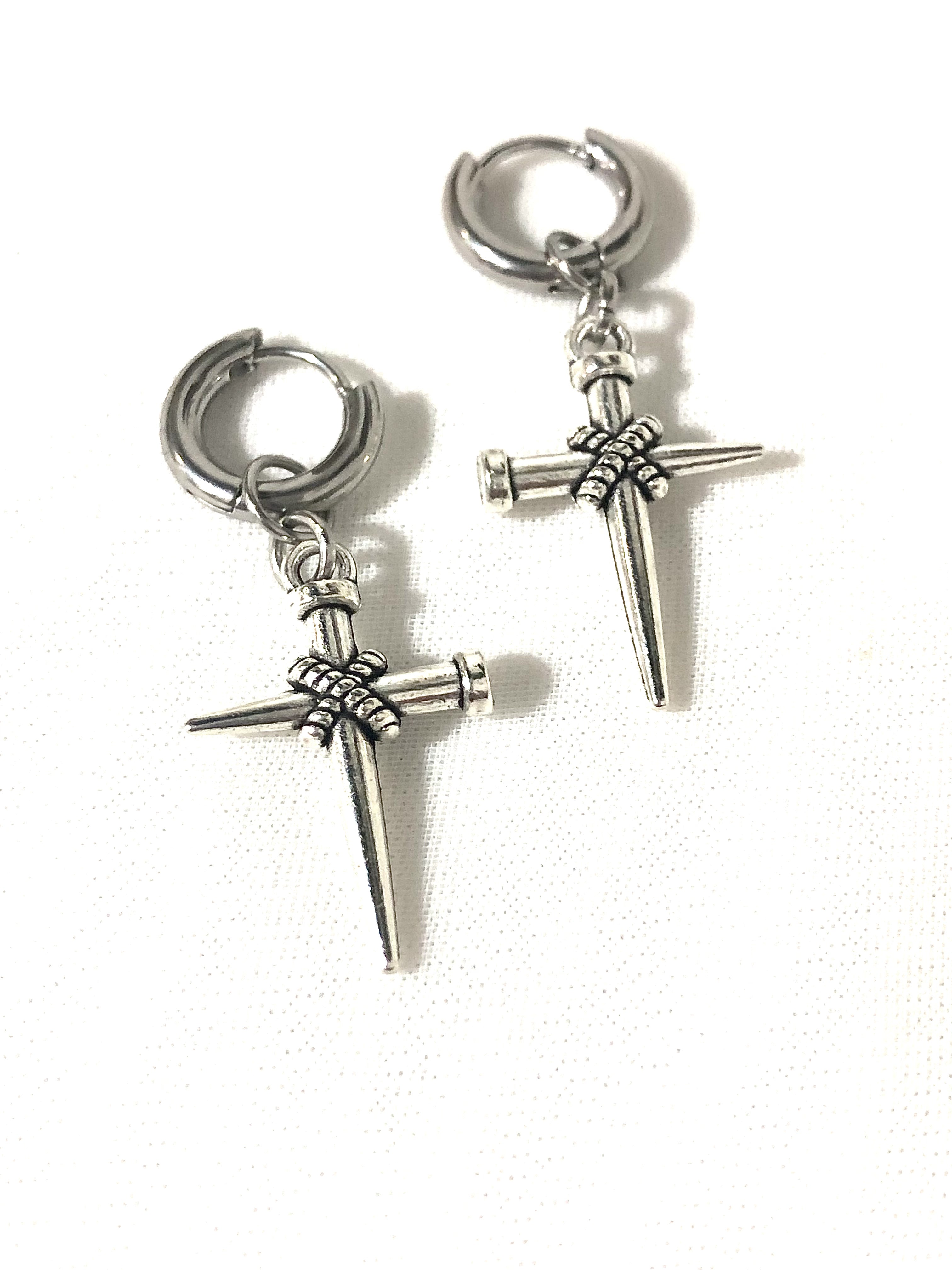 NAILS CROSS