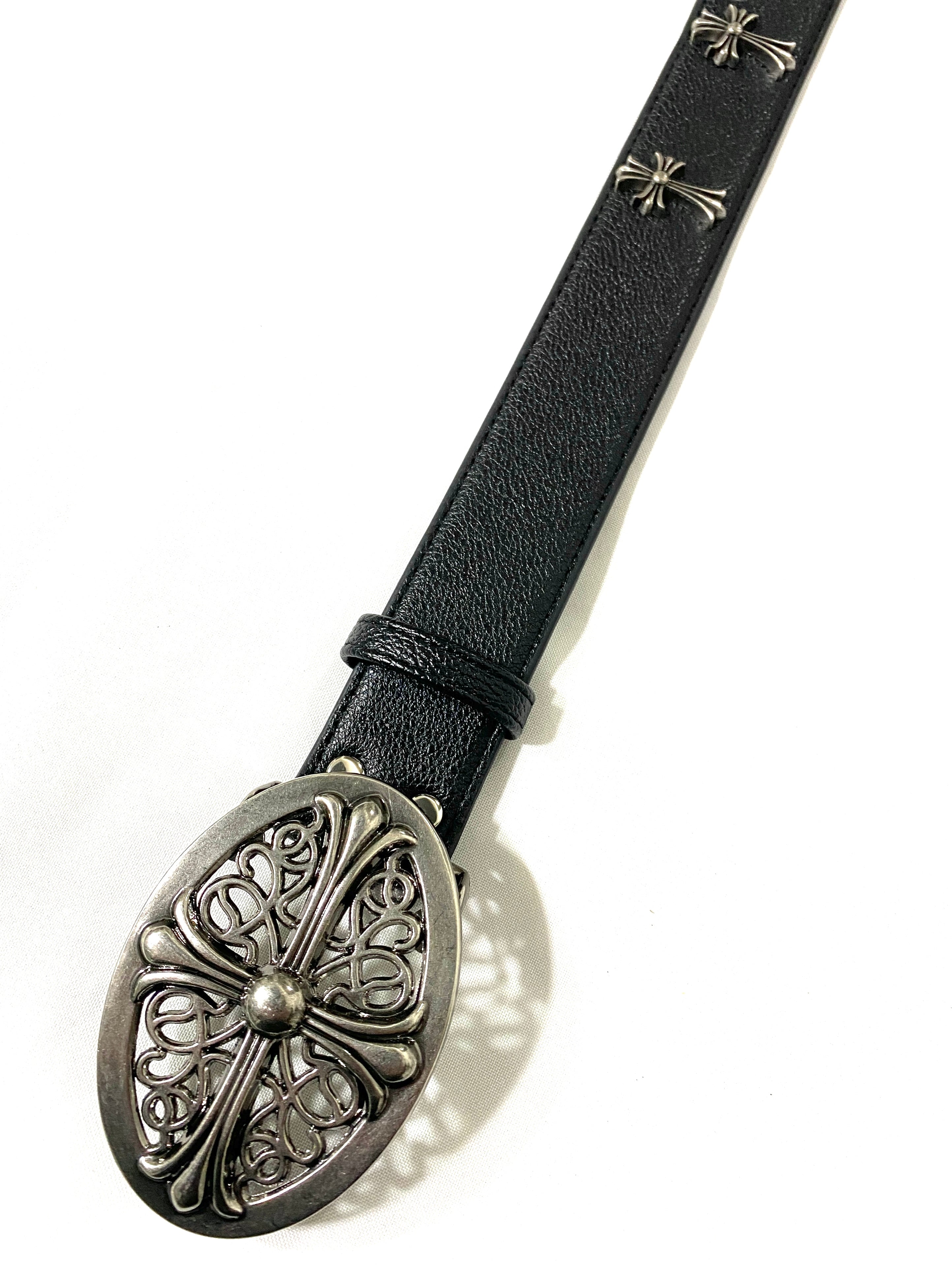 GOTHIC OVAL