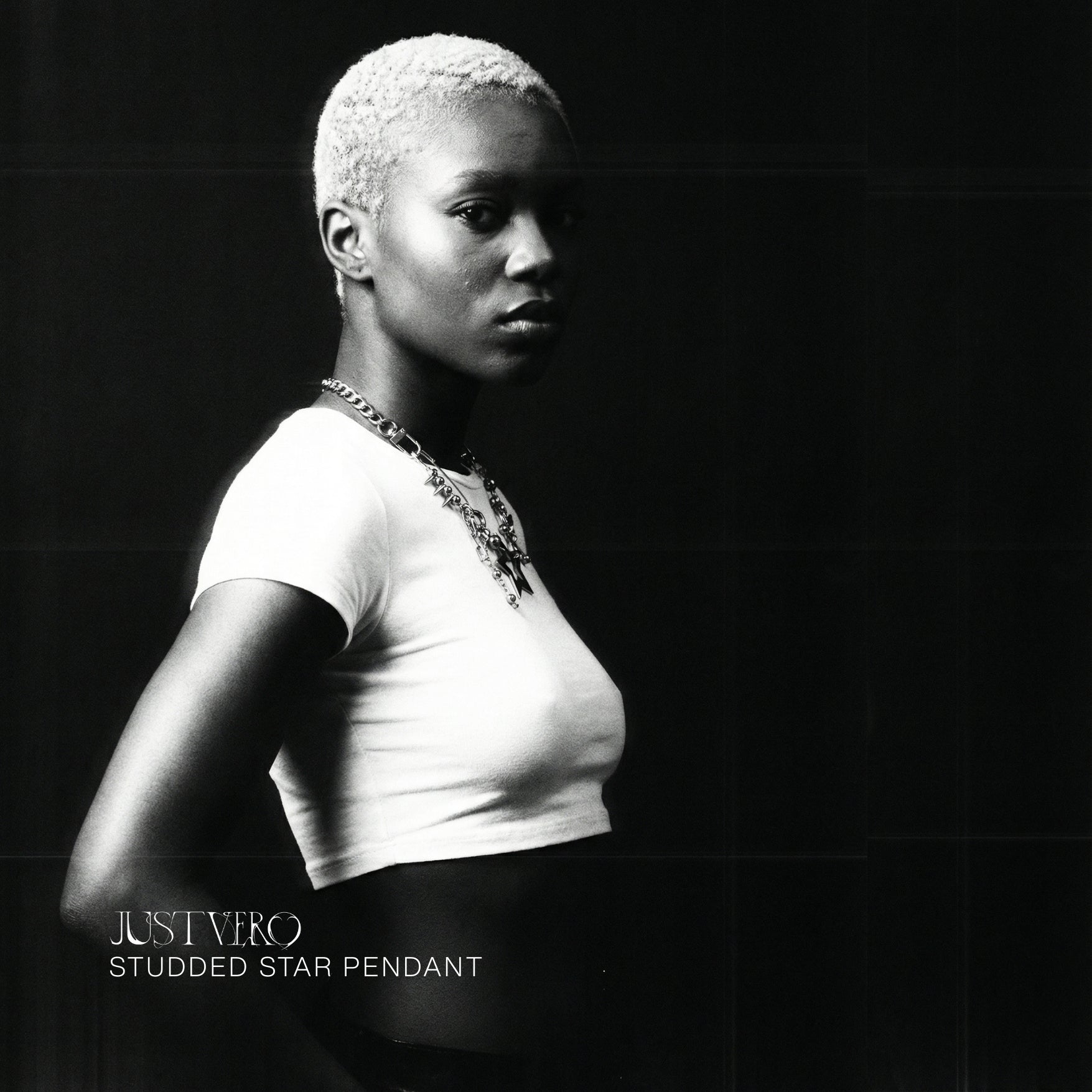 STUDDED STAR PENDANT