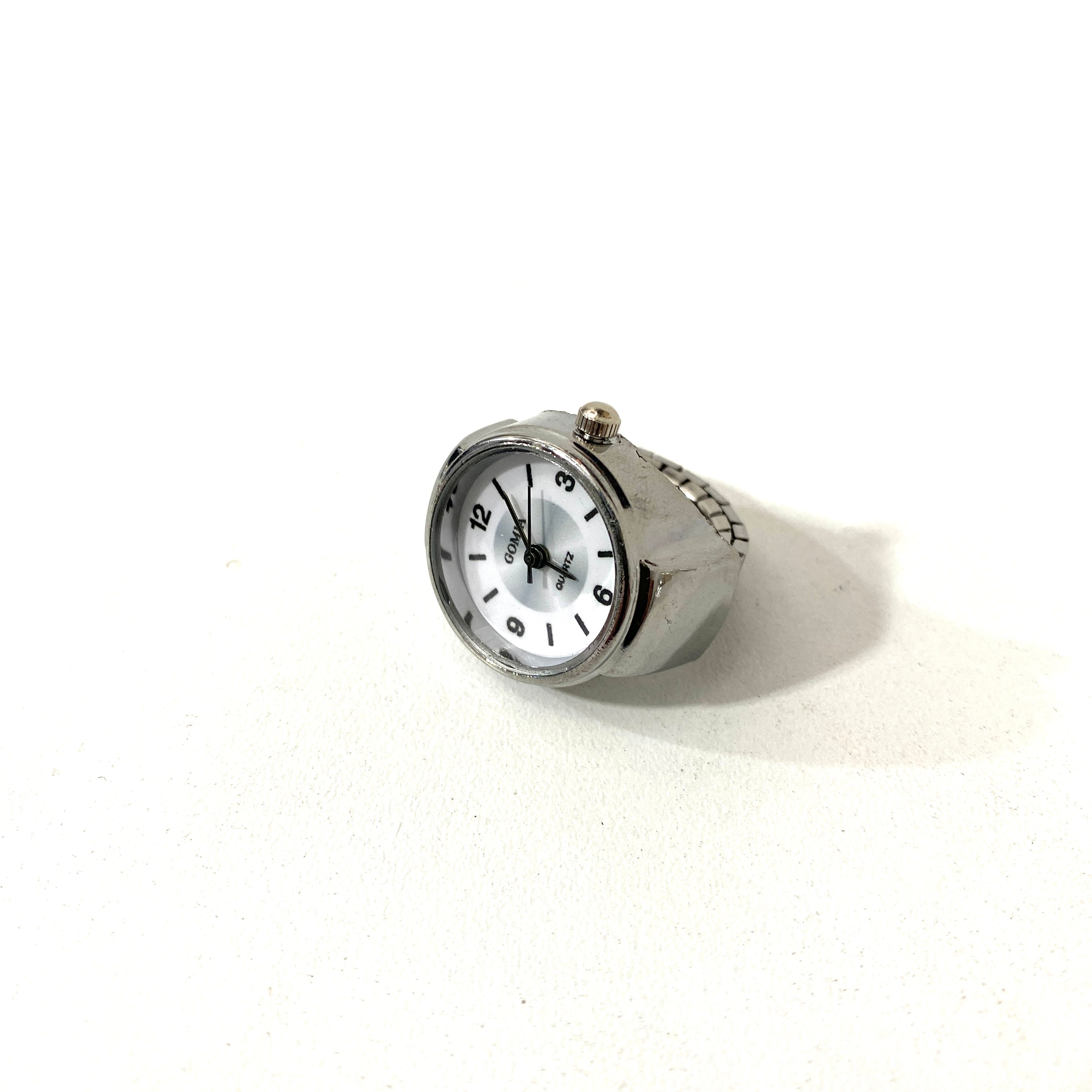 SILVER HOURKEEPER