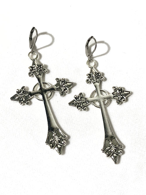 CRIMSON CRUCIFIX - Just Vero