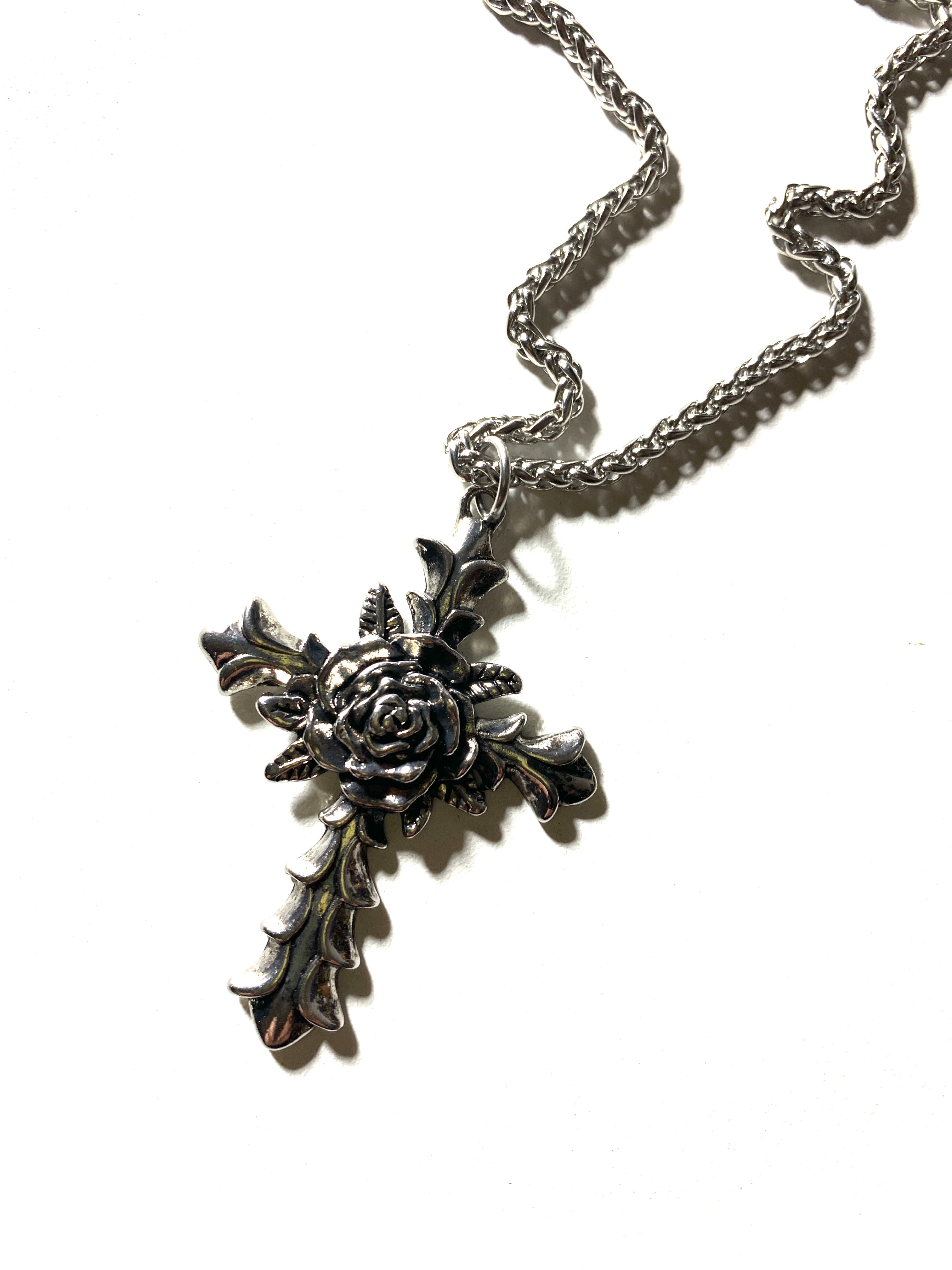 BLACK BLOOM