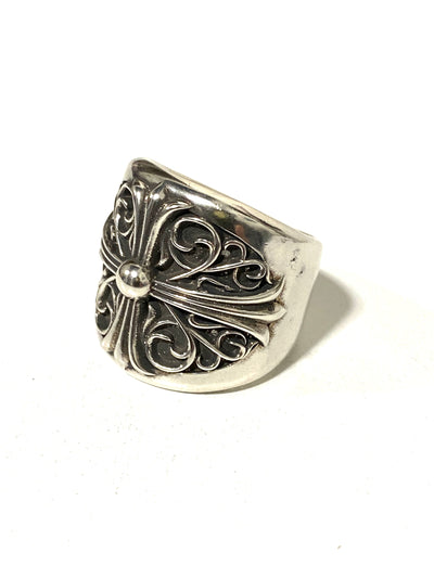 GOTHIC OVAL RING 