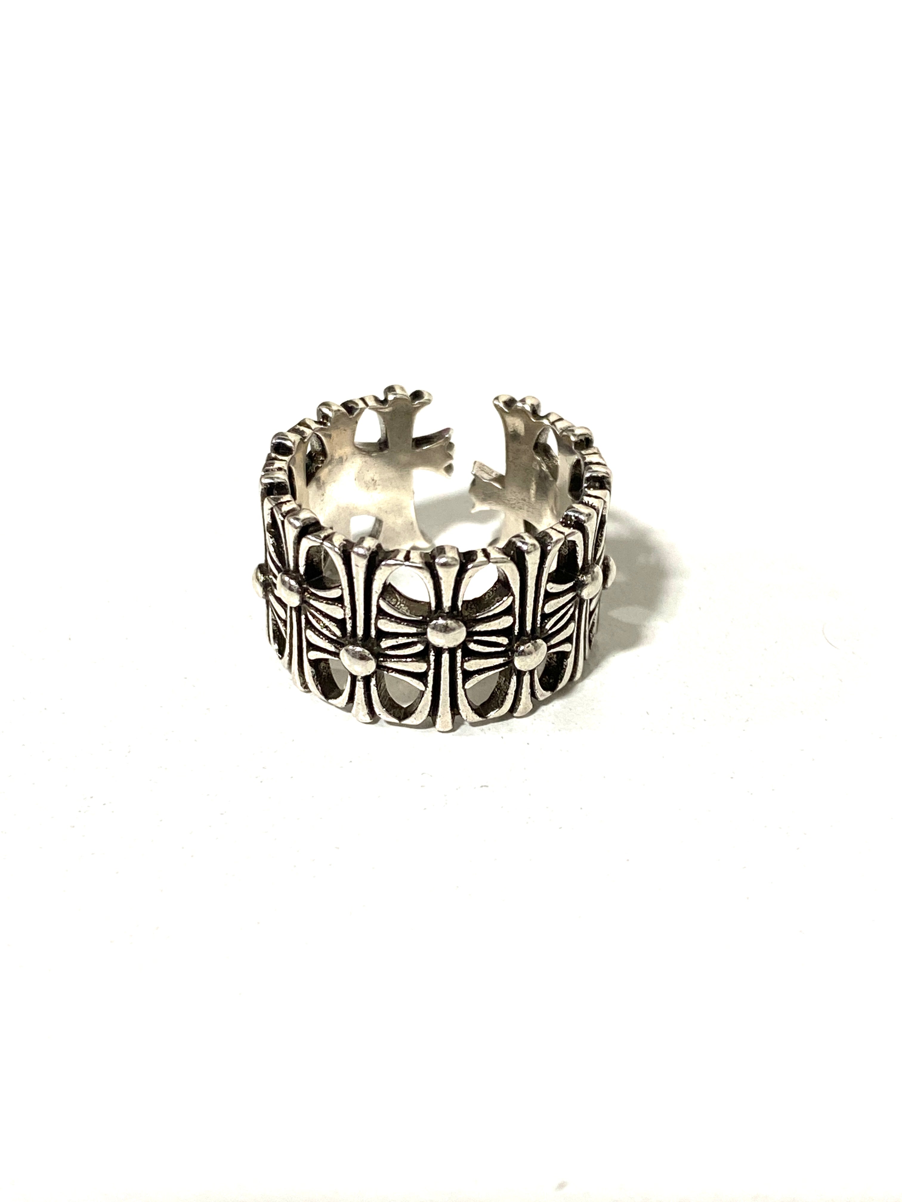 TOMB RING