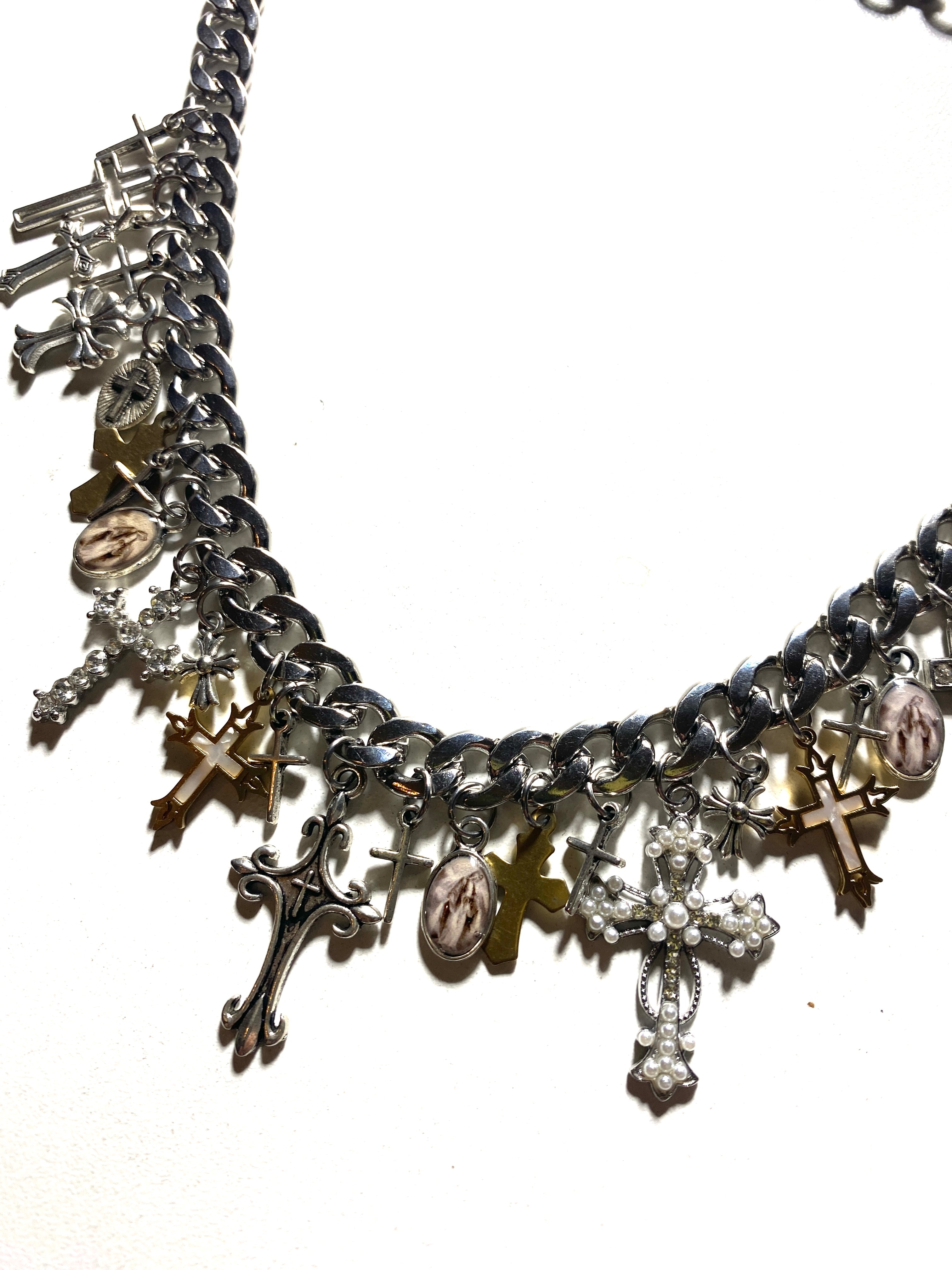 CHAOTIC FAITH COLLAR